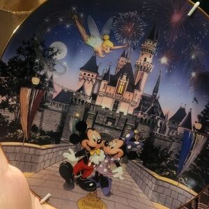 Bradford Exchange Blue Red Vintage Disneyland 40th Anniversary Collector Plate